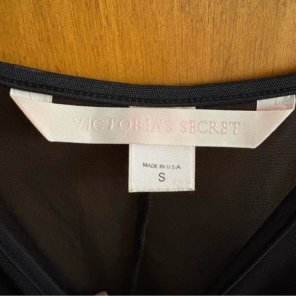 VINTAGE Victoria's Secret Black Sheer Mesh Slip Dress Cami Y2K Lace Trim Goth - Picture 13 of 13